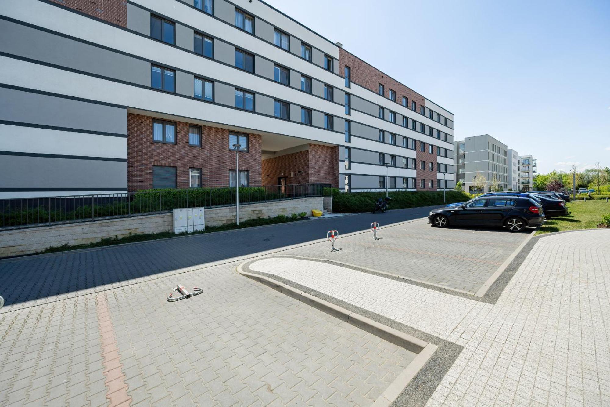 Piekny Apartament Wichrowa - 2 Sypialnie Free Garage Wroclaw By Noclegi Renters Eksteriør billede