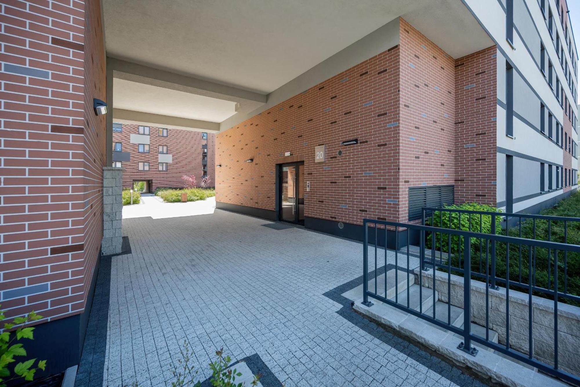 Piekny Apartament Wichrowa - 2 Sypialnie Free Garage Wroclaw By Noclegi Renters Eksteriør billede